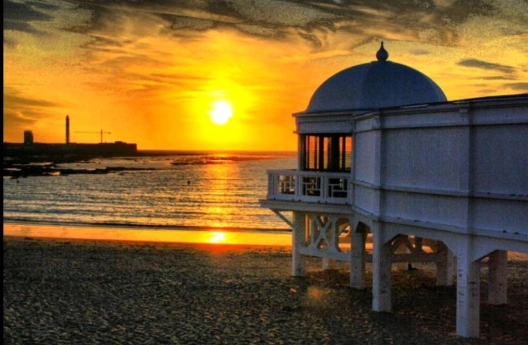 Casa Caleta A 2 Minutos De La Playa Apartamento Cádis Exterior foto